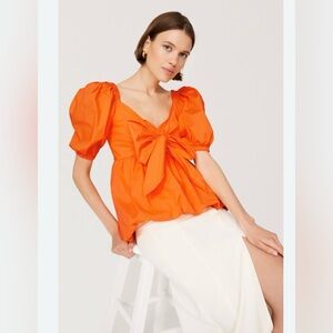 "Toccin × RTR Design Collective Bow Sleeve Crop Top"